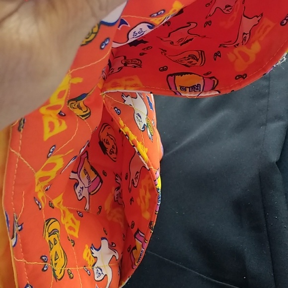 Hand Crafted Halloween Ghost Print Tote Bag with two front pockets - Picture 4 of 4